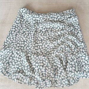 Abercrombie & Fitch White and Sage Mini Skirt